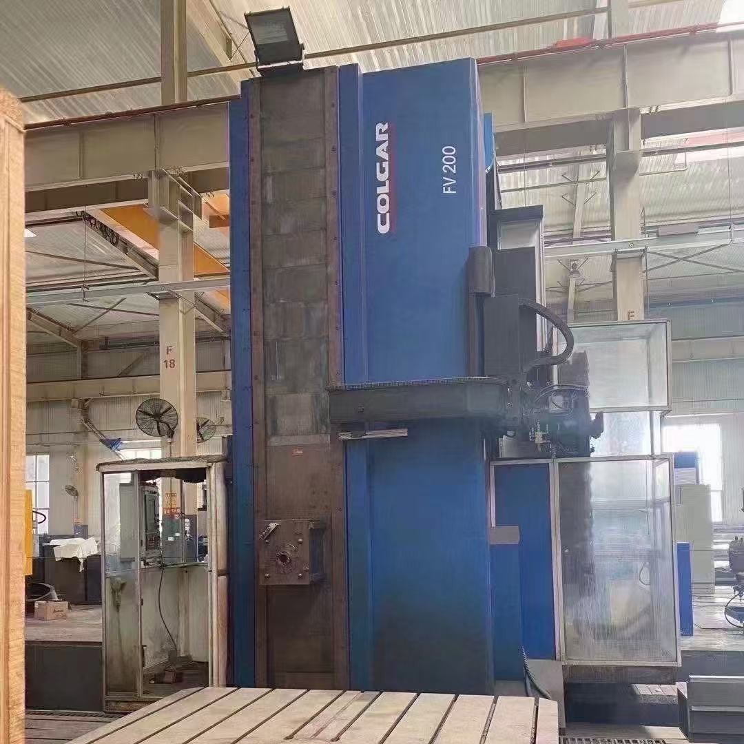 好价出售原装FV200数控落地镗铣加工中心，西门子系统