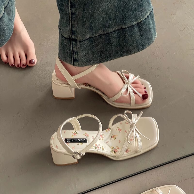 Fashionable Amazon Roman High-Heeled Slippers 2025 Summer New Thin Strap Open-Toe Ankle Strap Mid-Heel Sandals for Women