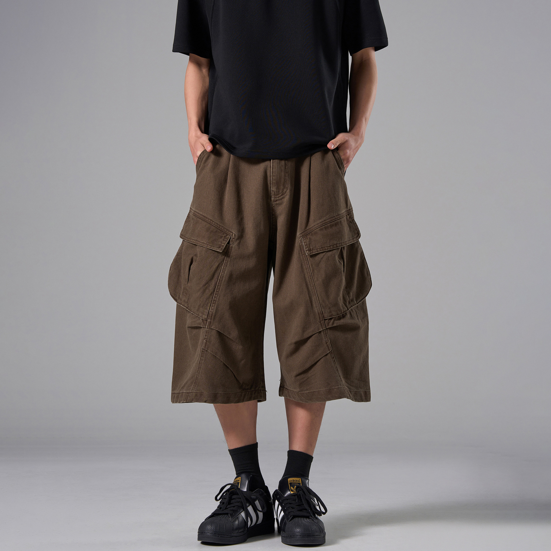 2025 American Style Distressed Multi-Pocket Cargo Shorts Men's Loose Casual Vintage Scimitar Cropped Pants