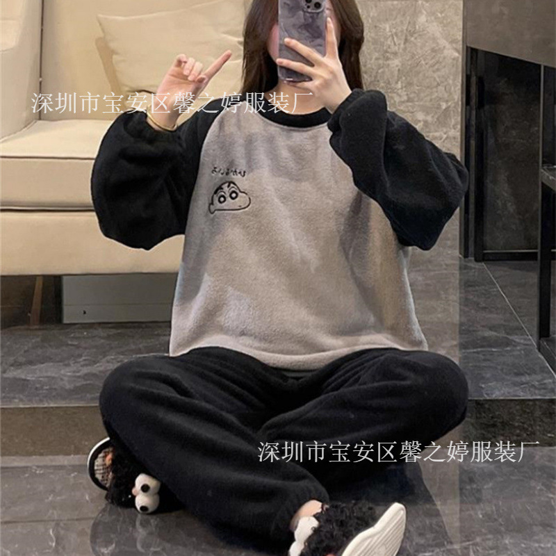 Foreign Trade Factory Wholesale Autumn and Winter Flannel Pajamas Home Clothes Long-Sleeved Light Blue Snowflake Dachshund Coral Velvet Suit Foreign Trade Factory Wholesale Autumn and Winter Flannel Pajamas Home Clothes Long-Sleeved Light Blue Snowflake Dachshund Coral Velvet Suit