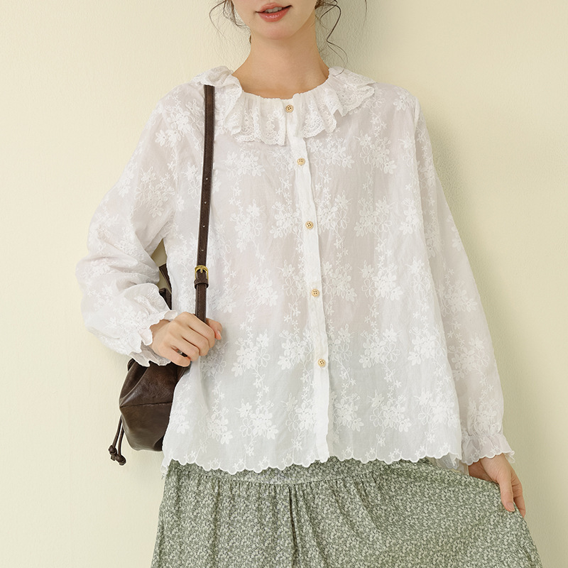 Forest-Style Fresh Spliced Lace Doll Collar Fully Embroidered Pure Cotton Shirt, Loose and Versatile, Age-Reducing Long-Sleeve Base Top