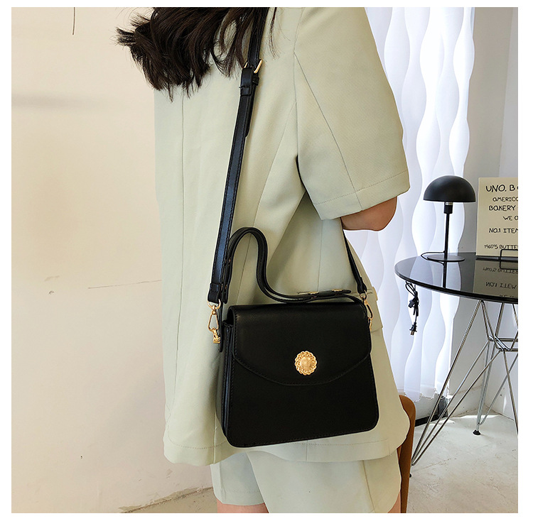 2023 Niche Design New Women's Bag High-end Pure Color Handbag All-match Small square bag ladies shoulder Messenger bag_voghion.com