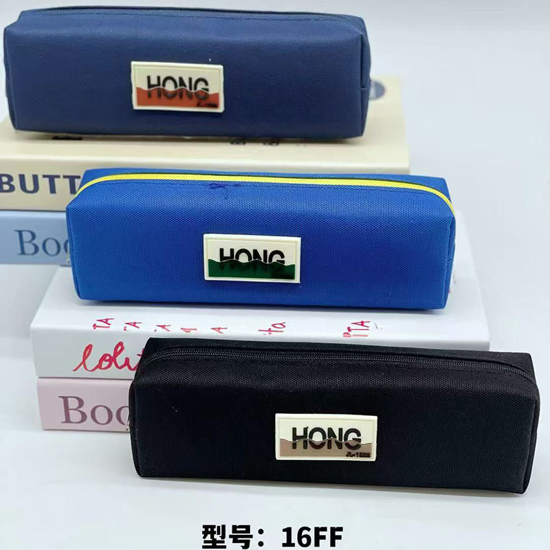 Caja de lápiz creativa caja de papelería de dibujos animados caja de lápiz de arena movediza de aceite de PVC estudiante de gran capacidad bolsa de lápiz al por mayor