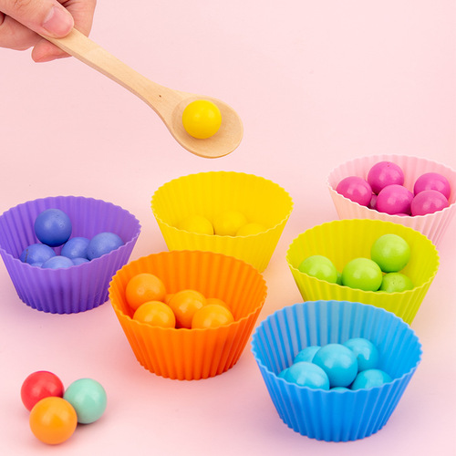 Colorful beads Xiaoxiaole parent-child concentration training wooden children's early education board game boys and girls educational toys clip beads