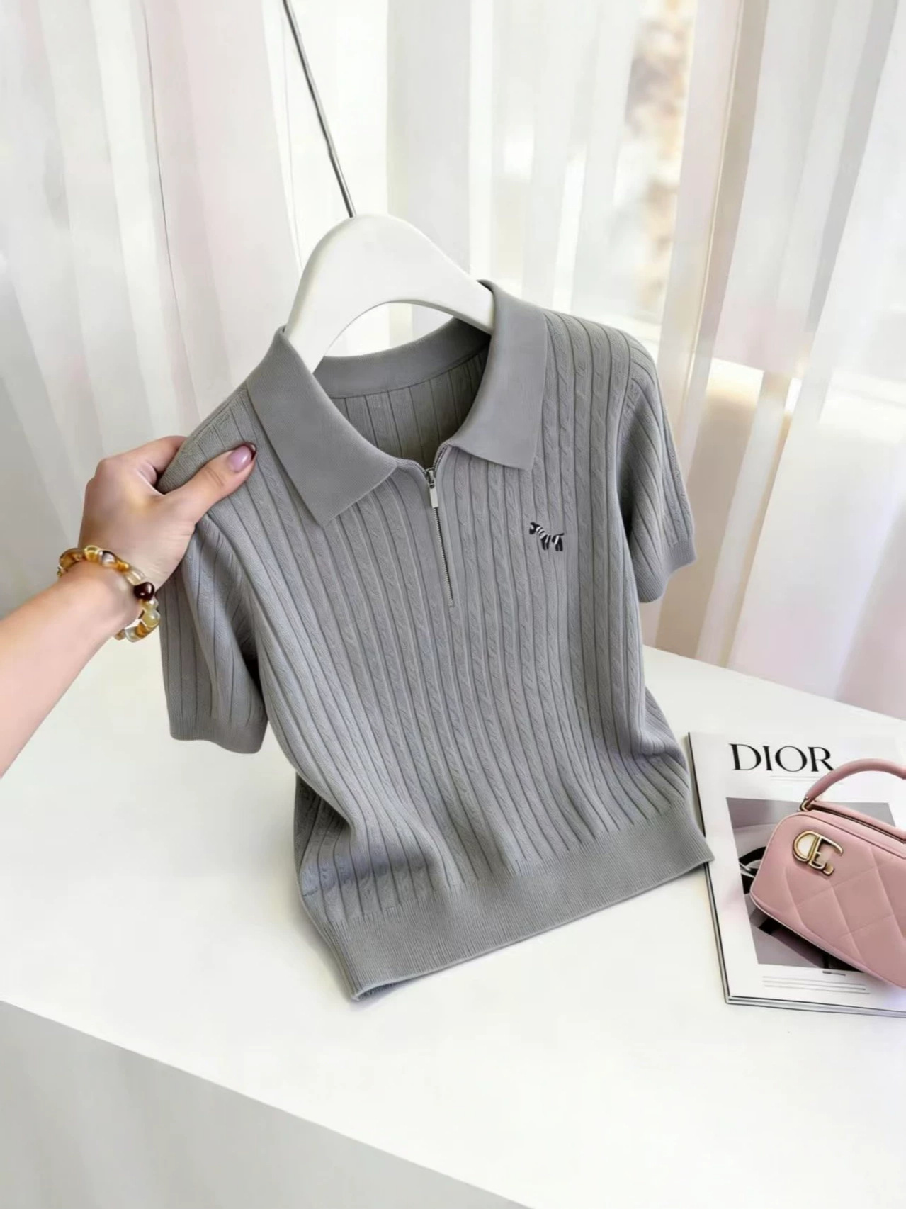 Áo thun nữ cổ Polo phối khóa kéo tay ngắn kiểu mới — trắng