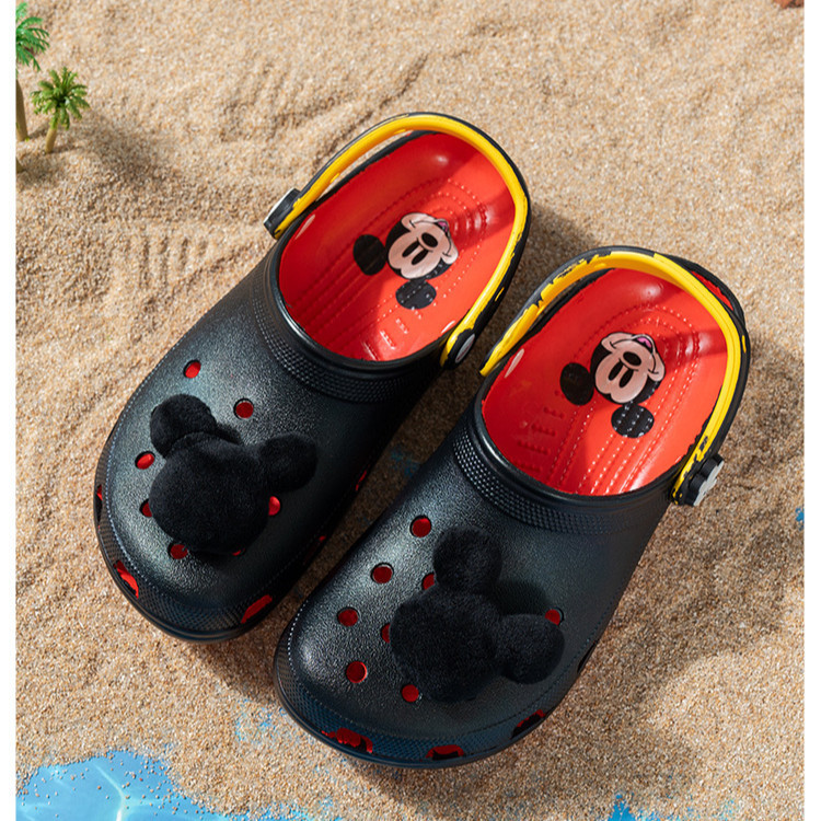Cross New Mickey Collaboration Model Second-Generation Clogs Sandals Beach Shoes Slip-On Sandals Fashionable Casual Shoes Cross New Mickey Collaboration Model Second-Generation Clogs Sandals Beach Shoes Slip-On Sandals Fashionable Casual Shoes