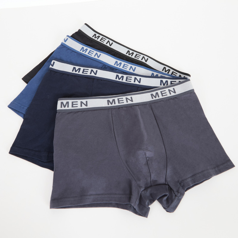 Summer thin solid color pure cotton men's boxer briefs, sweat-absorbing, double-layer antibacterial crotch, solid color four-corner briefs wholesale supply