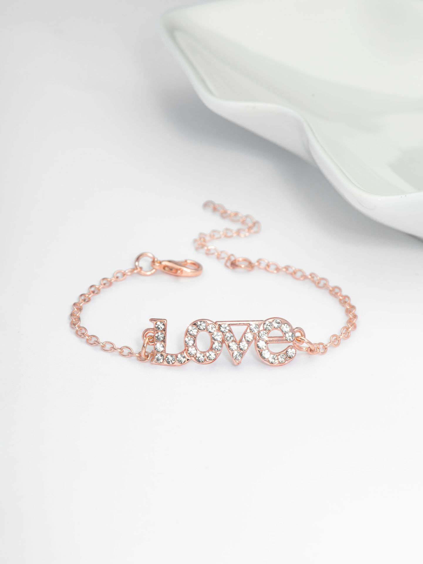 10g Weight Alloy, Rhinestones Pendant Material Rhinestones Inlay Material Bracelets Classification Alloy Chain Material 1 Piece Quantity Holiday, Daily, Street Occasion Alloy Material Letter Pattern Women's Gender Inlay Design Lady Style Lady Letter Rhinestones Alloy Wholesale Bracelets 11