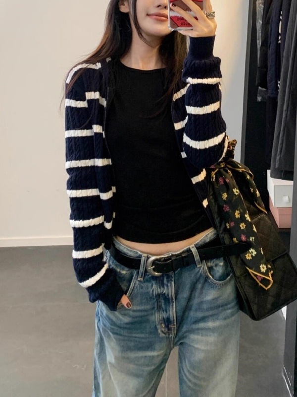 藏青色条纹连帽麻花针织开衫外套女韩系氛围感早秋季穿搭毛衣上衣|undefined