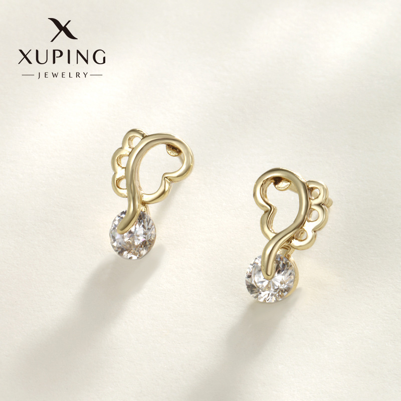 14K color Xuping joyería geometría estrella de amor auriculares de zircón ligero de lujo nicho sensación de mujer