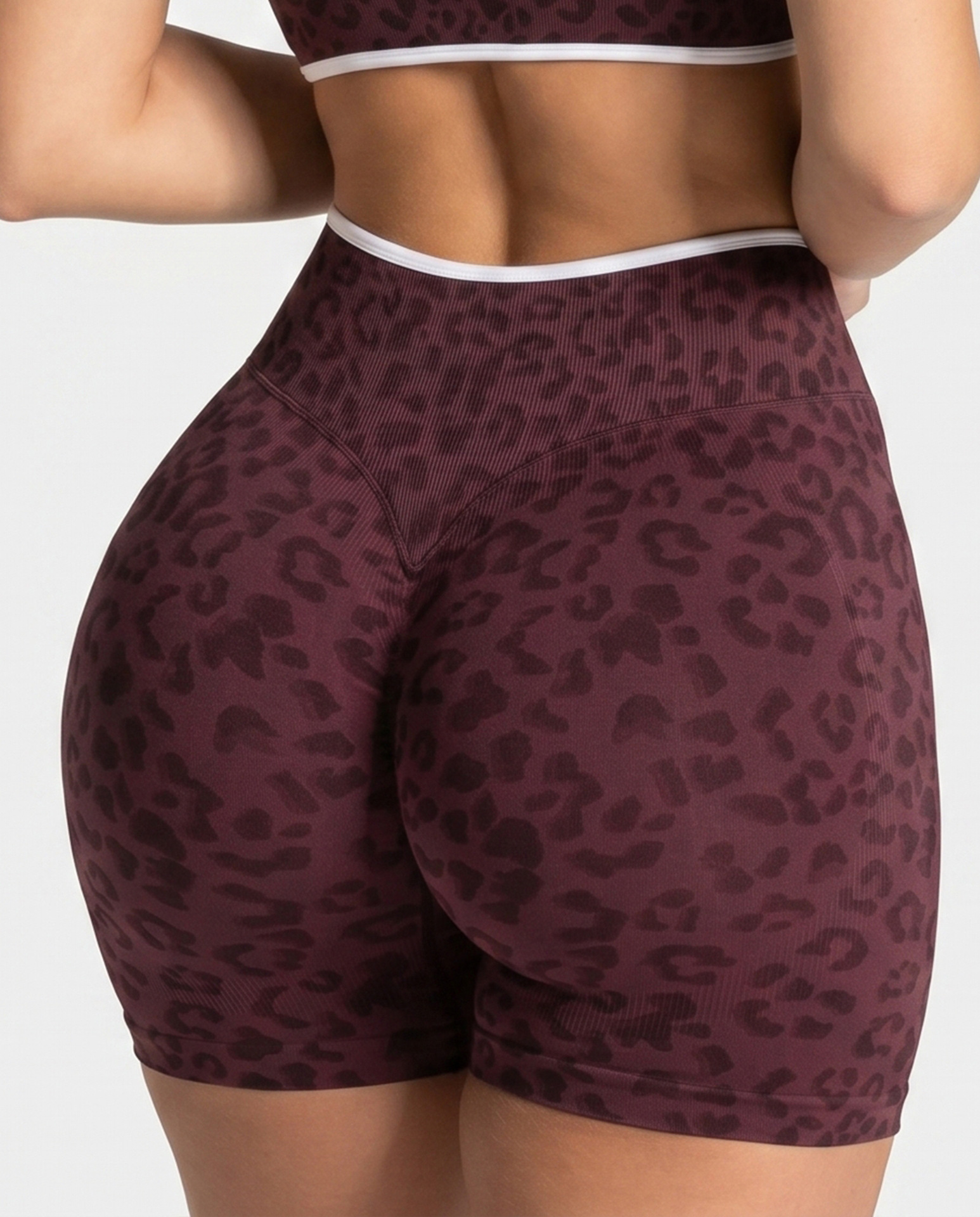 TEOO transfronterizo sin costuras 3D impresión de leopardo pantalones cortos de yoga de borde de miel hump bra deportivo ropa de fitness set de yoga