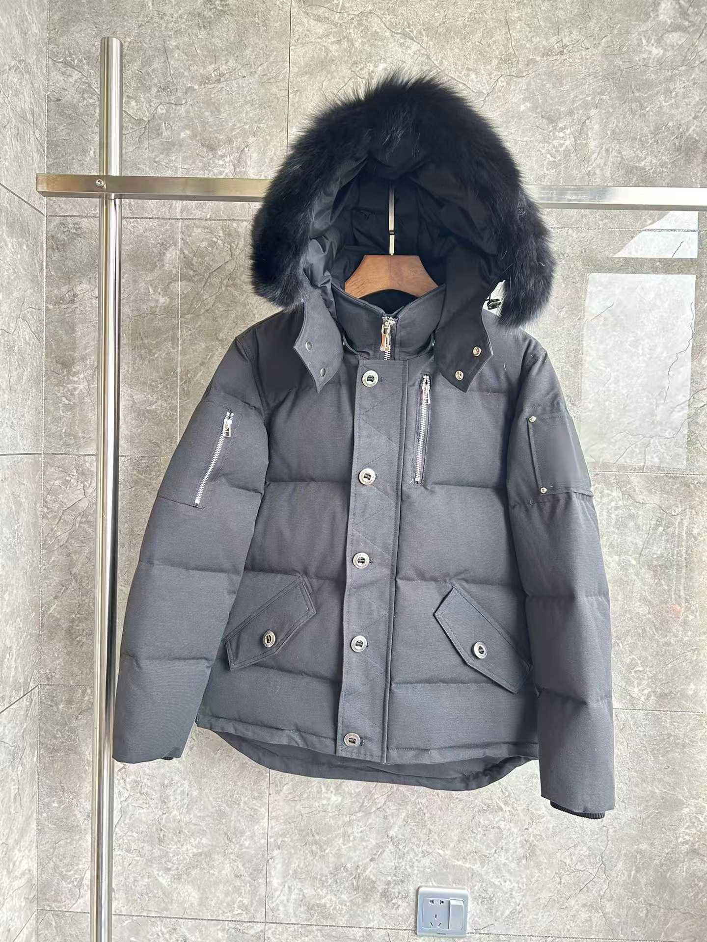 회색 검은 머리