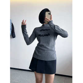 气质GAO级感 字母拉毛工艺半高随性卷边羊绒羊毛针织打底衫长袖女