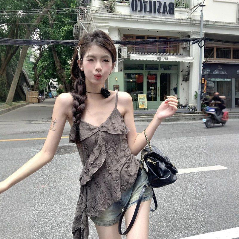 夏の廃土風の新型は腰を収めて不規則です。|undefined