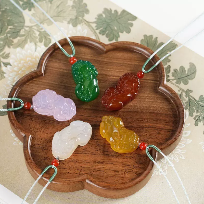 红玛瑙玉髓貔貅吊坠冰种玉髓金钱如意貔貅挂件男女款玉石玉器吊坠