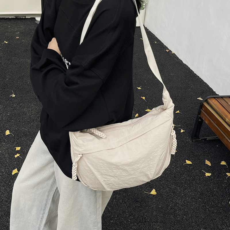Women's Large-capacity Crossbody For Commuting, 2025 New Model, Single-shoulder Sports Versatile Backpack, Dumpling Bag_voghion.com