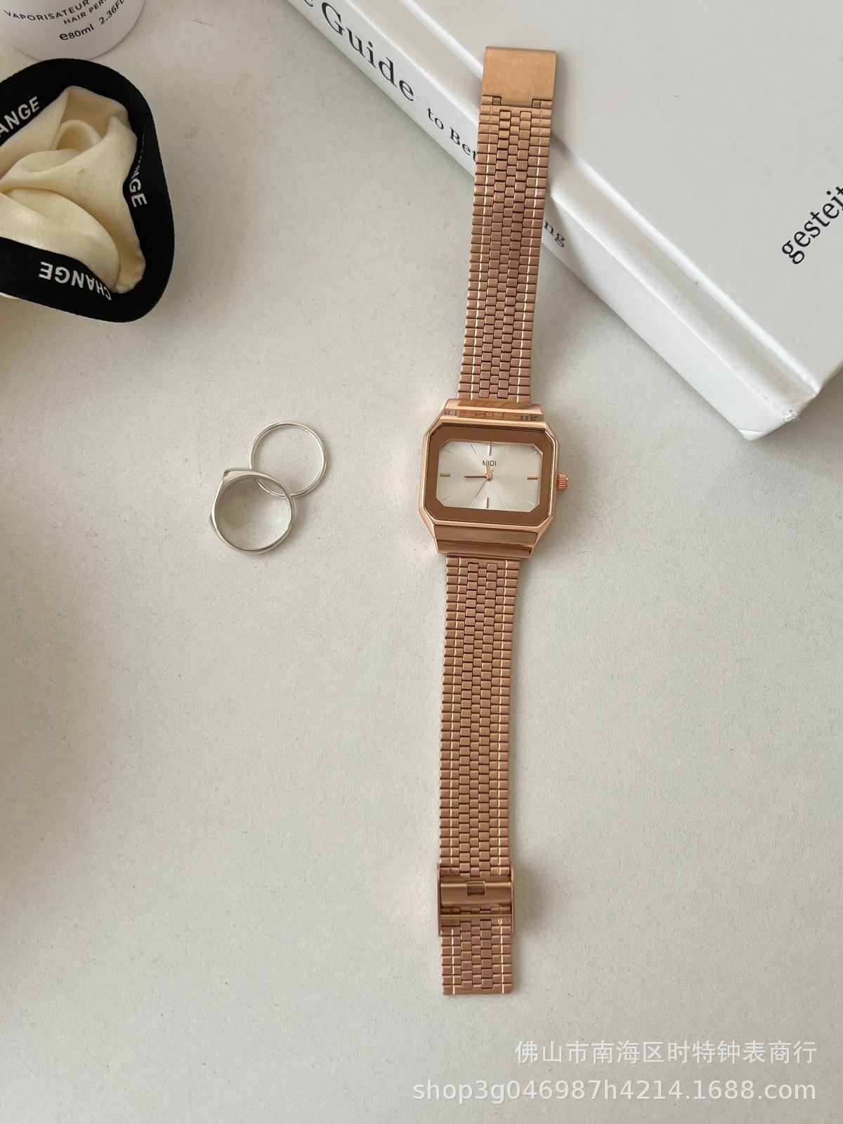 Rose gold white noodles