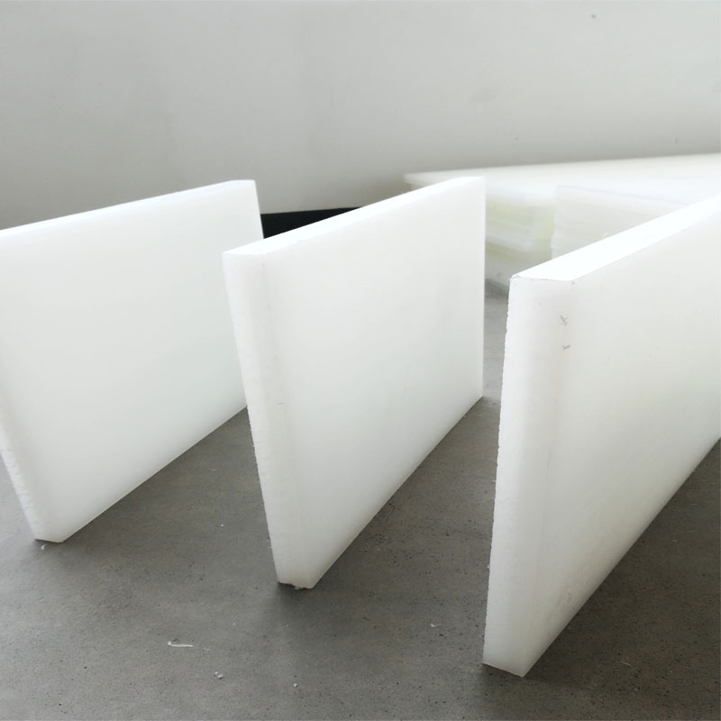 035a3edb4e0f37bccb8ed0b21794de