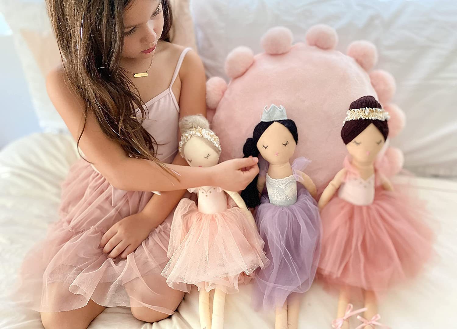 soft cute plush doll for early age