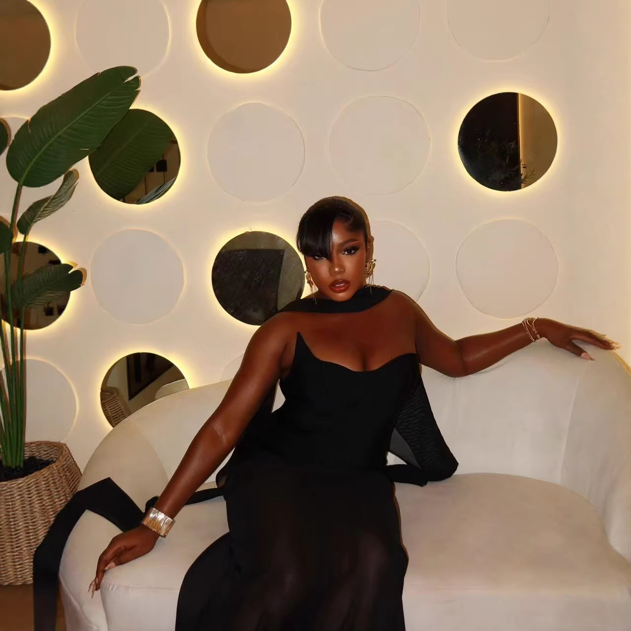 Amazon African High-End Satin Dress Fishtail Banquet Slimming Dress Elegant Lady's Slanted Skirt