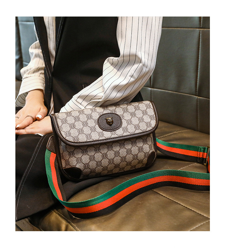 Grenzüberschreitende Damentasche, Retro-bedruckte Tigerkopftasche, modische Brusttasche, kontrastierendes Gurtband, One-Shoulder-Umhängetasche, trendiger Bestseller_voghion.com