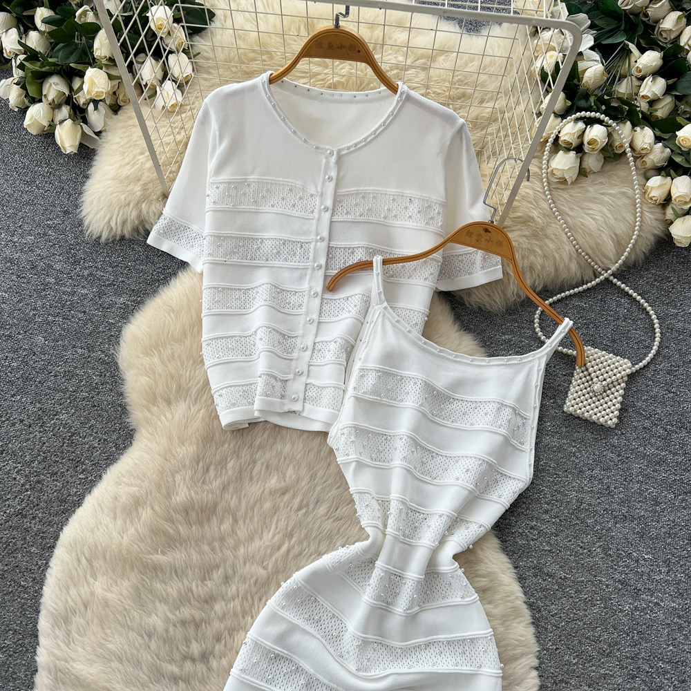 Women's Soft Pink Knit Two Piece Set Slim Fit Waist Cinching Fishtail Skirt Suit for Summer_ecoleips.com