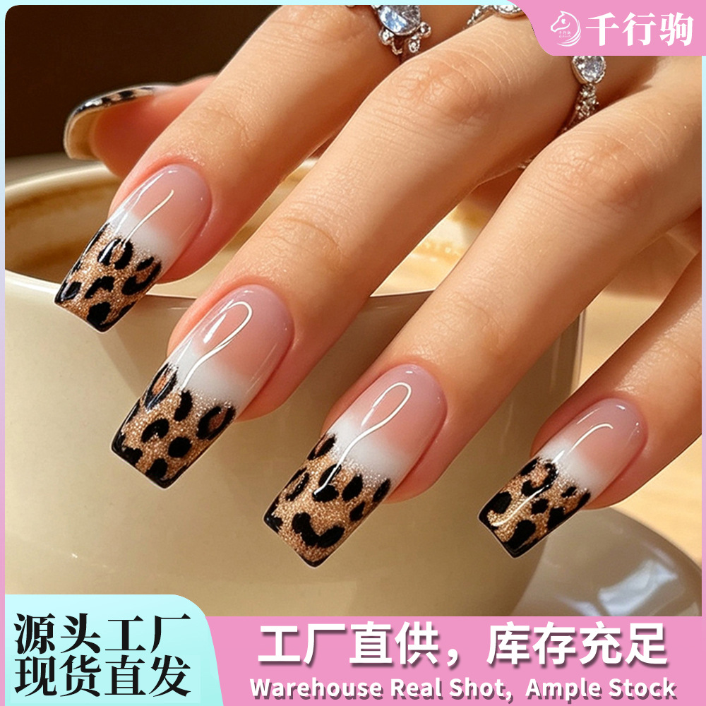 Foreign trade hot-selling jade fat leopard French nail art white nail patch finished wholesale glitter powder wear nail tablets