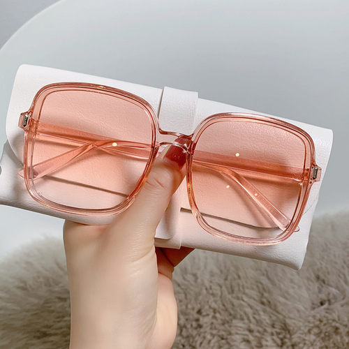 Fashionable rice nail square frame sunglasses gradient color glasses for women trendy anti-UV retro sunglasses big face slimming glasses