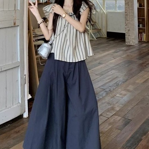 Laid-back Korean-style 2025 set for women, retro striped fly sleeve blouse with summer loose wide-leg casual pants, two-piece set