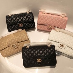 2025新型ファッション本革小香風キャビアロックチェーンバッグ