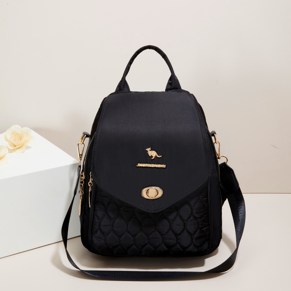 2025新款跨境双肩包质感轻便时尚百搭多功能大容量休闲背包女士包