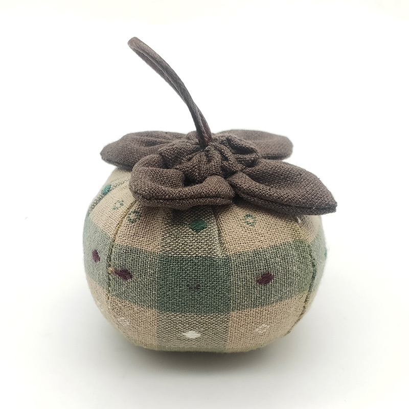 Patchwork hecho a mano DIY bordado material paquete Lu bordado novato caqui colgante niños regalo caqui bolsita