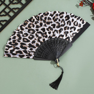 ���l�F؛�� 7���ºڗU����W���L����ɫ������ò�ӡ������