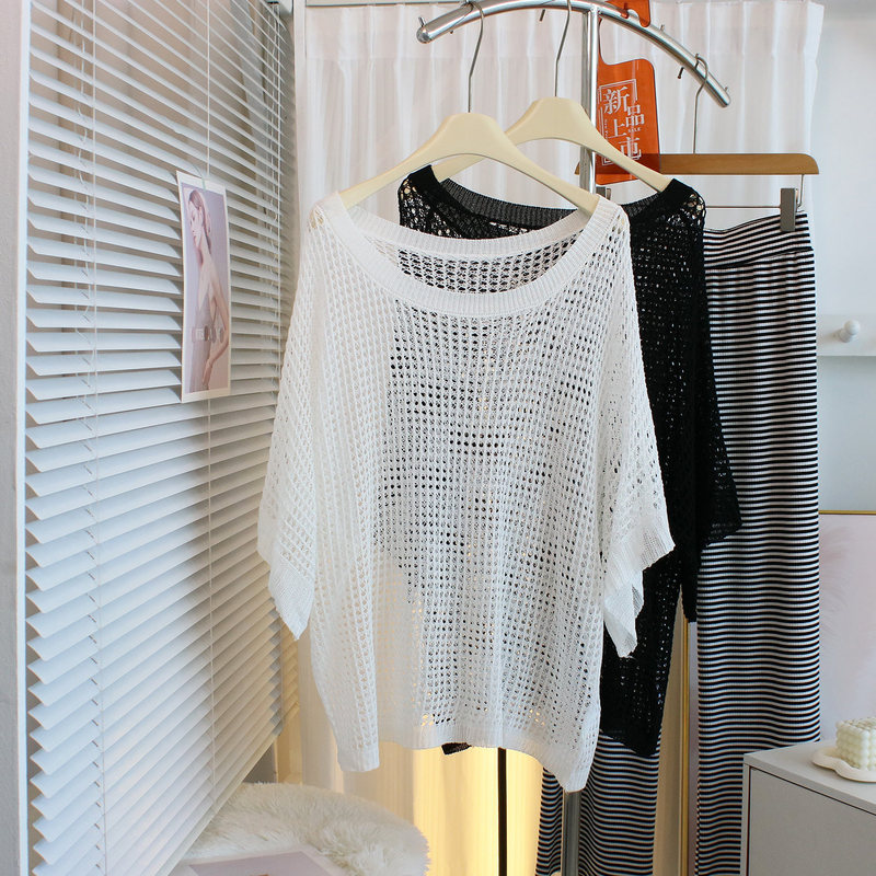 Loose Style Thin Crochet Hollow-Out T-Shirt Knit Top for Women, Summer Loose Round Neck See-Through Mesh Swimwear Cover-Up Loose Style Thin Crochet Hollow-Out T-Shirt Knit Top for Women, Summer Loose Round Neck See-Through Mesh Swimwear Cover-Up