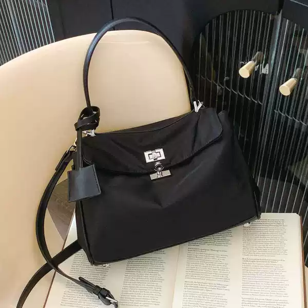Bag Women's Bag New Large Capacity Commuter Tote Bag Hand Underarm Bag Casual Commuter Nylon Oxford Platinum Bag
