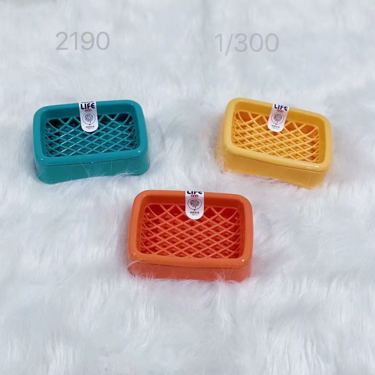 17 tipos de caja de jabón - 2 caja de jabón de lujo ligera creativa con cubierta caja de drenaje caja de jabón Yiwu 2 yuanes tienda al por mayor