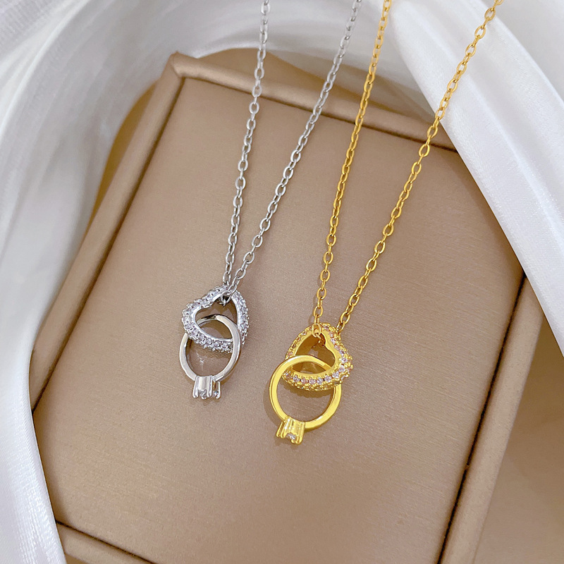 [Acero de titanio] Anillo de amor Exquisito y ligero, temperamento de lujo, hermoso collar de diamantes, cadena de clavícula de todo fósforo femenina, cadena de acero de titanio image 3