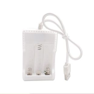 3-slot white charger with UDB line, three sections charge together, No.5 and No.7 batteries are fully charged and extinguish lights.
