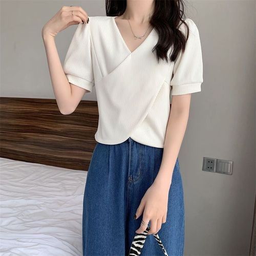 Designer V-neck Crossed Strap Top for Summer with Unique and Slender Fit