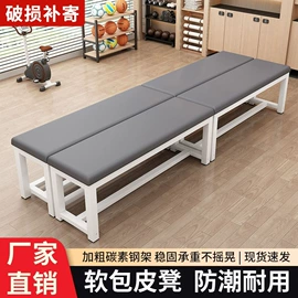 实木床;餐桌;电脑桌