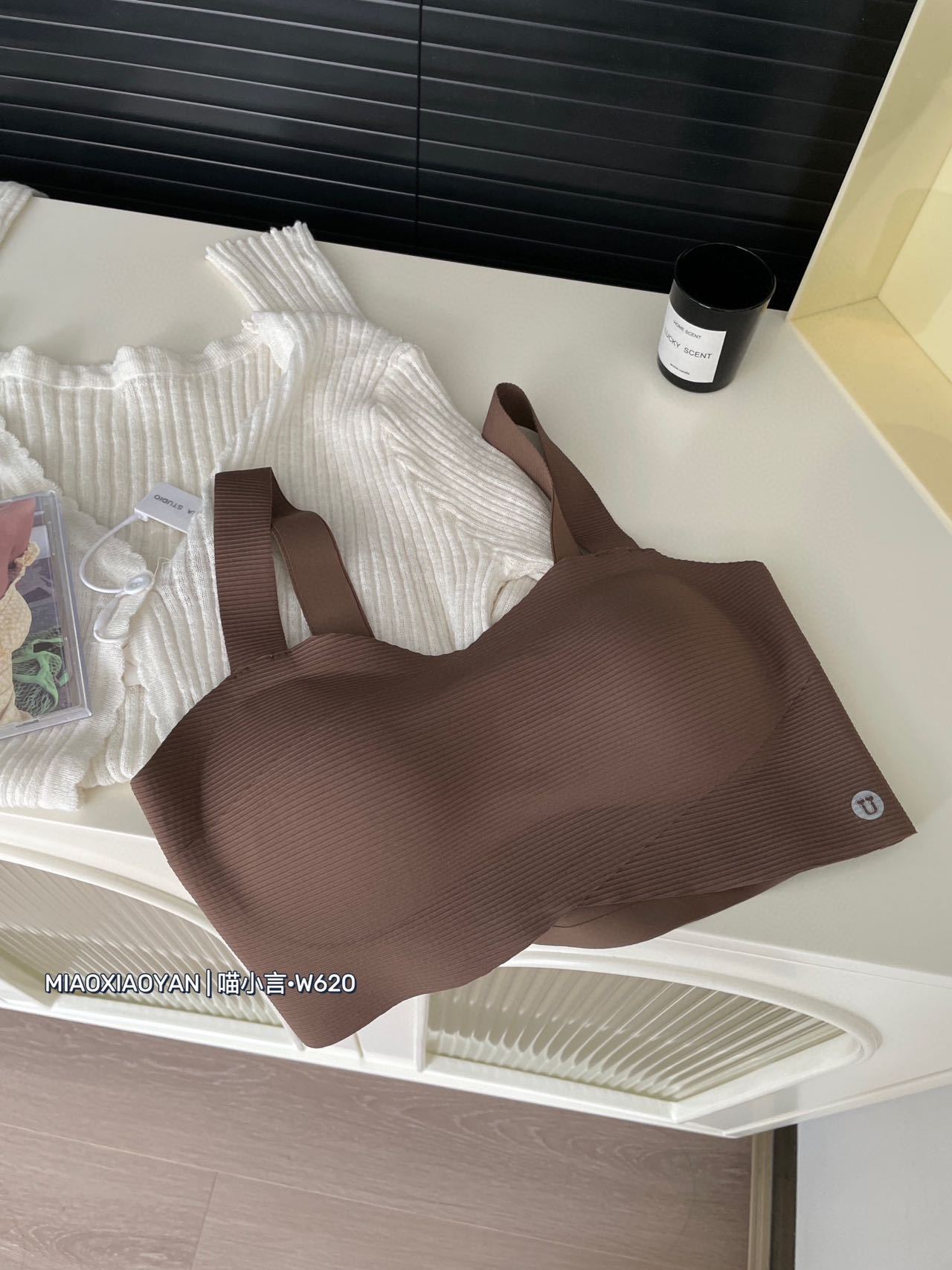 코코아 다크 브라운