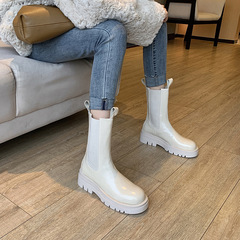 ベルベットの白い本革の中で高くなったマーティンブーツの女性の中筒の厚い底のタバコの筒のチェルシーの大きいサイズのショートブーツmonaと同じタイプです