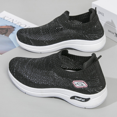 Old Beijing Fabric Shoes for Women with Lattice Openwork Knit Mesh Breathable Comfortable Soft Sole Women's Shoes for Mothers Shoes for Middle-aged and Elderly Women's Single Shoes