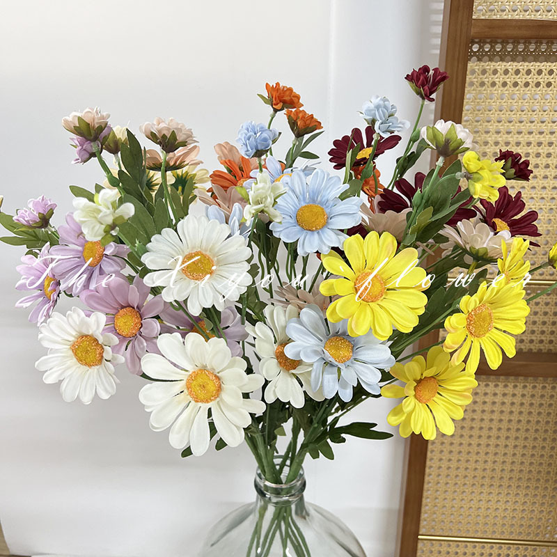 Simulated Daisy 6-Head Sunflower Wedding Hall Decoration Fake Flower Hotel Living Room Decoration Flower Row Table Flower Home Floral Art