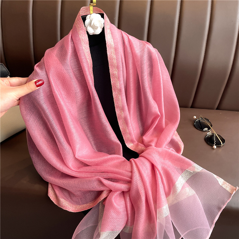Frau Elegant Einfarbig Polyester Schal display picture 1