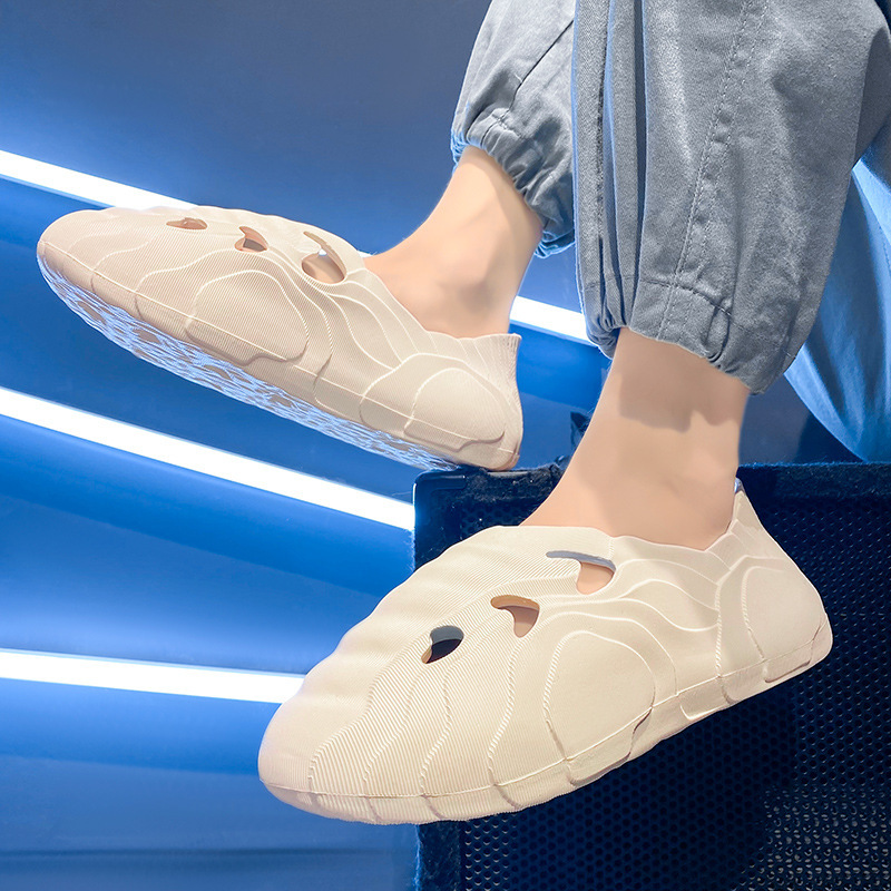 Zapatos de mierda de verano para hombres antideslizantes de doble uso zapatillas casuales con cabeza de bolsillo red rojo súper fuego sensación de sandálias de playa