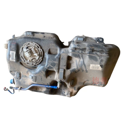 Suitable for Mercedes-Benz 247 Fuel tank - mercedes-benz-177-fuel-tank