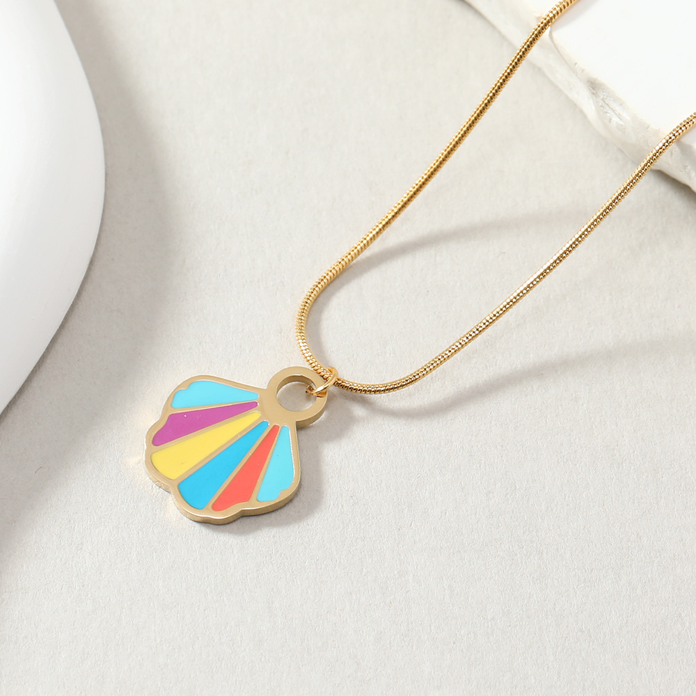 Olio di titanio adorabile che cade con la dopamina, collana color caramella, ciondolo a forma di farfalla, gioielli in acciaio inossidabile_voghion.com