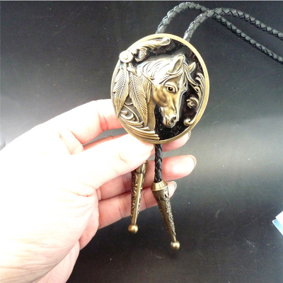 马术波洛领带男斗牛犬T恤休闲配饰美国西部bolo tie仿皮浮雕吊坠