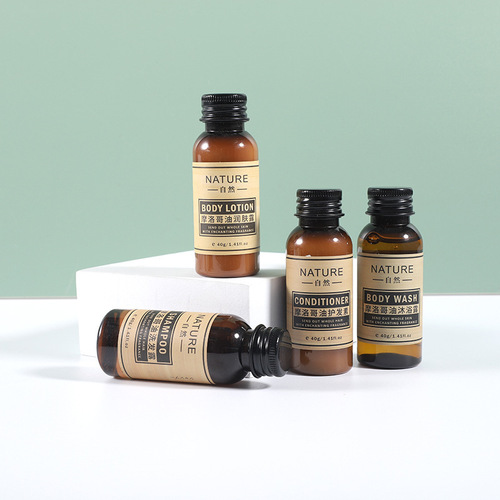 Manufacturer of small bottles of disposable shower gel, hotel and bed and breakfast center bathroom shampoo and shower gel travel supplies